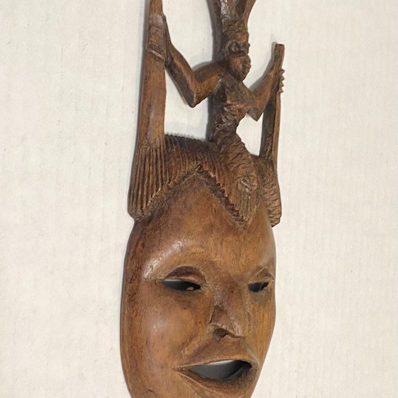 Authentic AFRICART Guro Mask with horns and Seated Divinity 10" Made in Malawi. - Picture 7 of 16